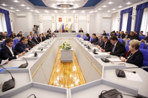Депутаты обозначили актуальные направления работы перед заседанием краевого парламента
