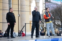Игорь Лавров принял участие в общегородской зарядке на главной площади Ставрополя