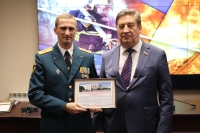 Виктор Гончаров поздравил спасателей Ставрополья с профессиональным праздником