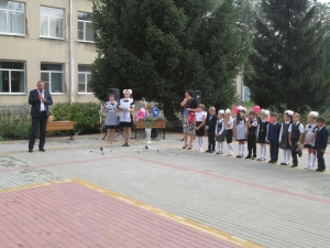 Депутат побеседовал со школьниками о будущем России