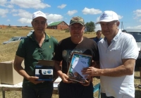 Игорь Андрющенко поздравил рыбаков Туркменского округа с традиционным праздником