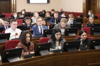 Молодые парламентарии планируют работать над актуальными законотворческими инициативами