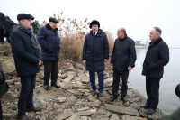 Краевые депутаты обсудили в Буденновске вопросы берегоукрепления и благоустройства юго-западной части озера Буйвола