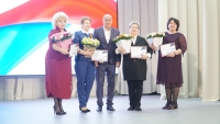Работников органов местного самоуправления Туркменского района поздравили с праздником