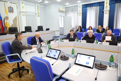 В Думе края рассмотрен законопроект, касающийся мер по противодействию коррупции