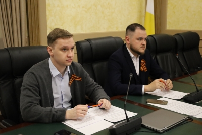 Члены краевого Молодежного парламента приняли участие в заседании Молодежного парламента Свердловской области