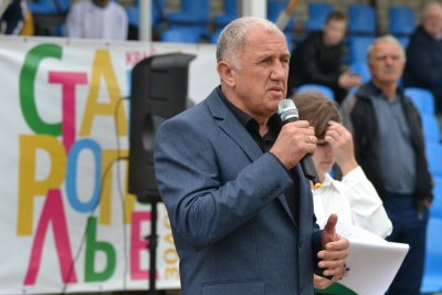 В Арзгире разыграли кубок по футболу памяти Тагандурды Оджаева