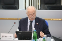 Краевые депутаты обсуждают результаты и перспективы исполнения наказов жителей Ставрополья