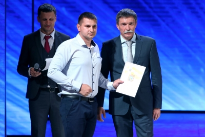 Работники радиозавода «Сигнал» получили награды Думы Ставрополья