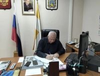 Юрий Белый провел прием граждан, посвященный актуальным вопросам сферы образования