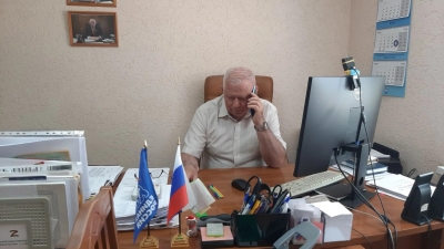 Юрий Белый провел прием граждан Кочубеевского района
