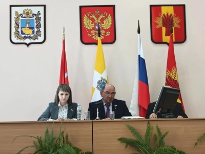 Игорь Андрющенко принял участие в заседании Совета депутатов Туркменского округа