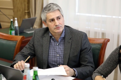 Заместитель председателя комитета Думы Ставропольского края по экономическому развитию и собственности Игорь Лавров принял участие в заседании межведомственной комиссии