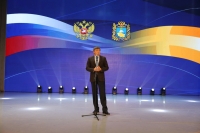 Краевые депутаты поздравили с 30-летием избирательную комиссию Ставрополья