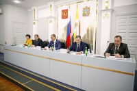 &quot;Глаза&quot; и &quot;уши&quot; депутатов