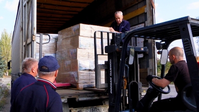 Депутаты краевой Думы доставили гуманитарную помощь в Луганскую Народную Республику