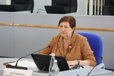 В краевой Думе идет работа над изменениями в законы о квотировании рабочих мест для инвалидов и о ежемесячном пособии в связи с рождением ребенка