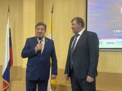 Виктор Гончаров поздравил сотрудников Северо-Кавказского ЦСМ с профессиональным праздником
