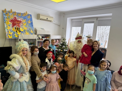 Валентина Муравьева поздравила детей с наступающими новогодними праздниками