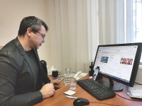 Краевой депутат Андрей Юндин провел прием граждан в онлайн-формате