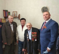 С благодарностью поколению Победителей