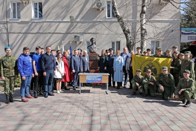 Акция «Парта героя» прошла в Ставрополе