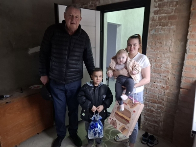 Елка желаний исполняет желания