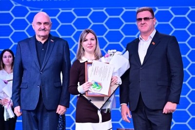 Петр Коротченко поздравил победителей и лауреатов муниципального этапа конкурса «Учитель года – 2026»