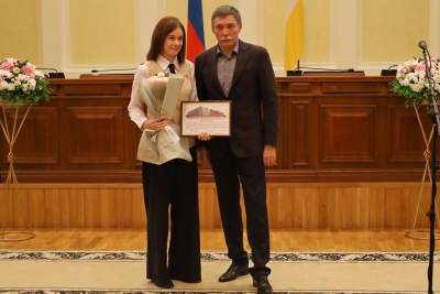 Депутаты Думы края наградили  лучших специалистов МФЦ Ставрополья