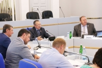 Усилить контроль за исполнением закона