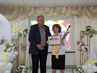 Анатолий Жданов поздравил коллектив детского сада «Солнышко» с юбилеем