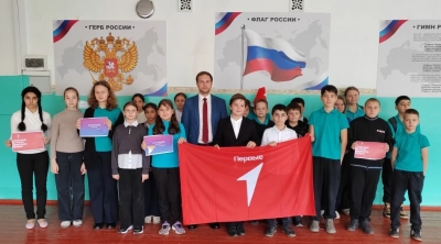 Молодые депутаты ведут диалог с молодым поколением