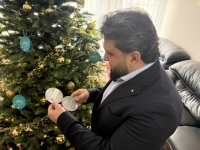 Жаник Гончаров принял участие в акции «Ёлка желаний»