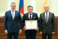 На Ставрополье вручили государственные и краевые награды