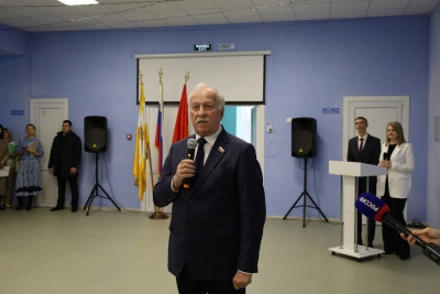 Николай Великдань принял участие в открытии капитально отремонтированной школы в поселке Советское Руно