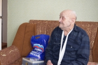 В неоплатном долгу