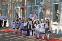Николай Великдань поздравил с Днем знаний учеников школы села Подлесного