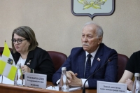 Николай Великдань провел рабочие встречи с депутатами Невинномысска и Кочубеевского округа