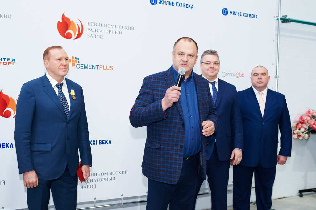 Потесним иностранных производителей!