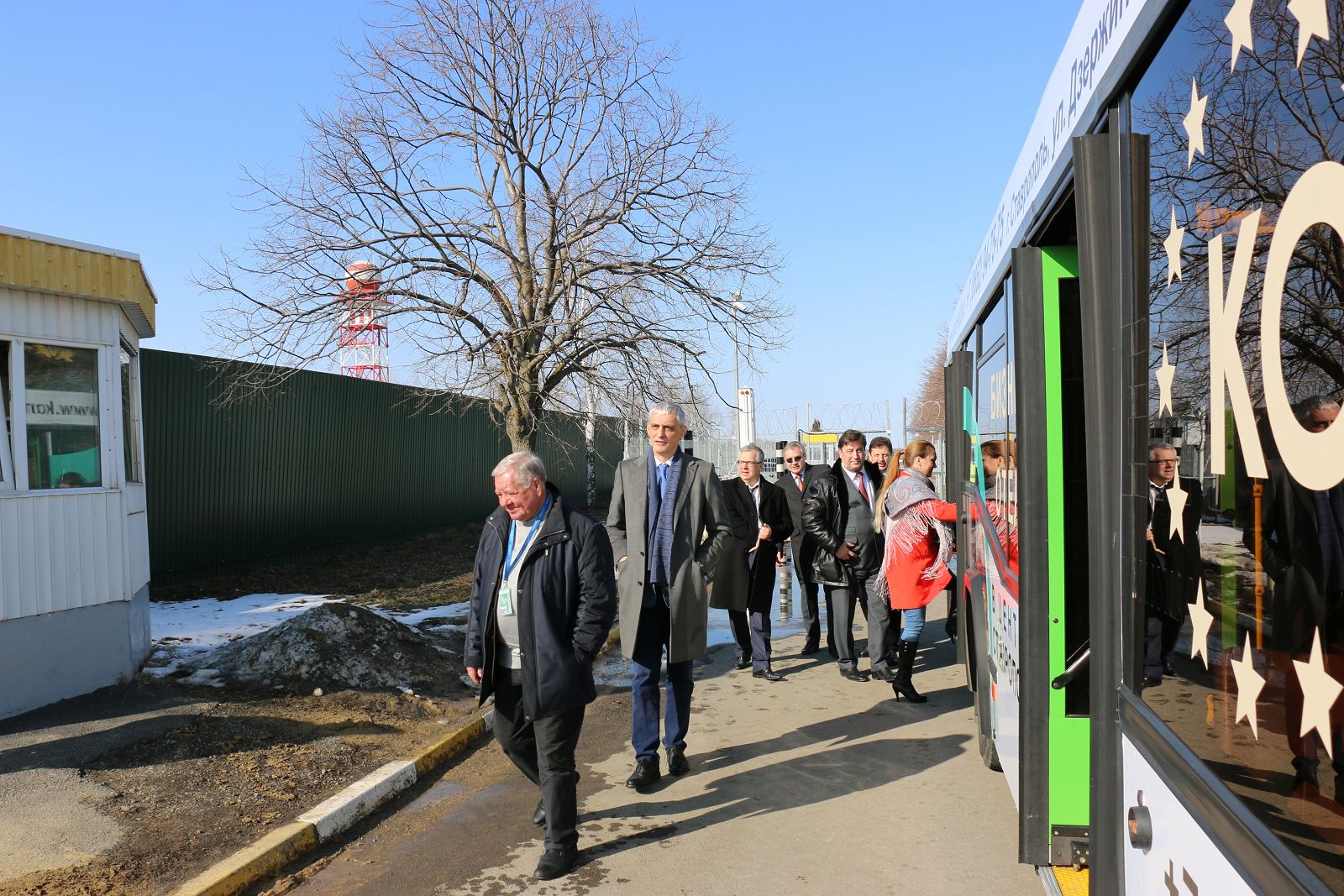 Депутаты ознакомились с работой аэропорта Ставрополя