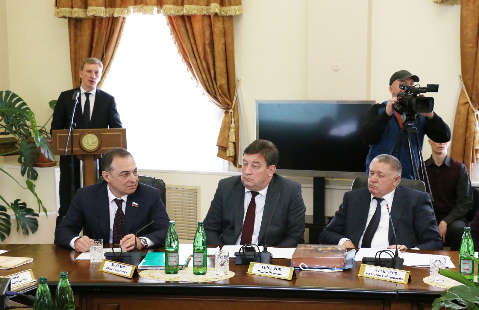 Депутаты обсудили проблему наполняемости бюджетов муниципалитетов края