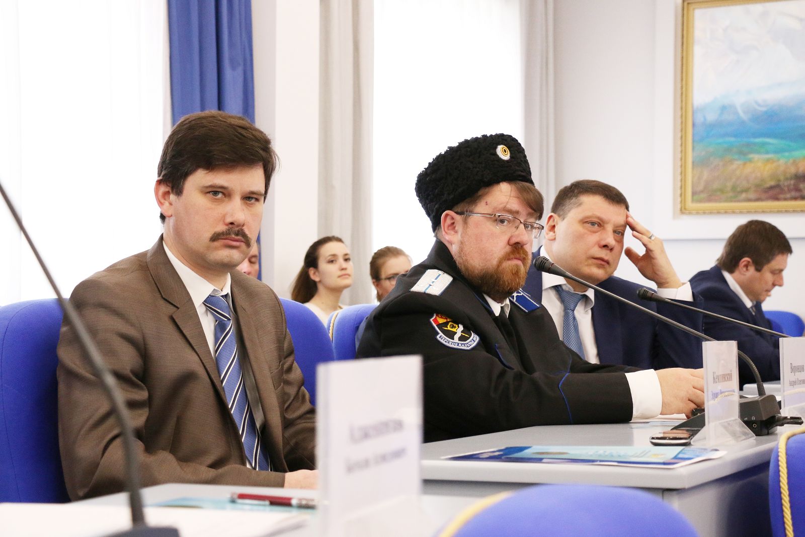Меры профилактики правонарушений и борьбы с экстремизмом обсудили депутаты