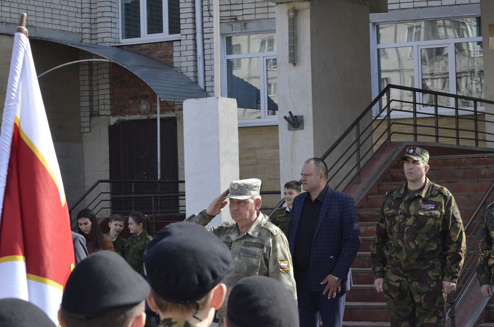 Укрепляя силу духа подрастающего поколения