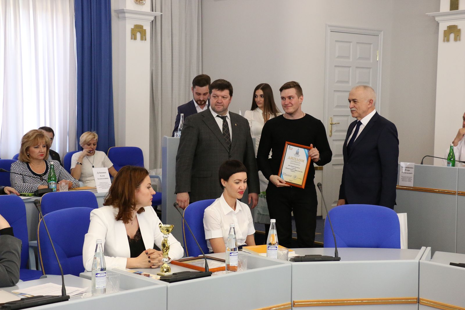 Победителей конкурса "Бренд Ставрополья" традиционно наградили в Думе края
