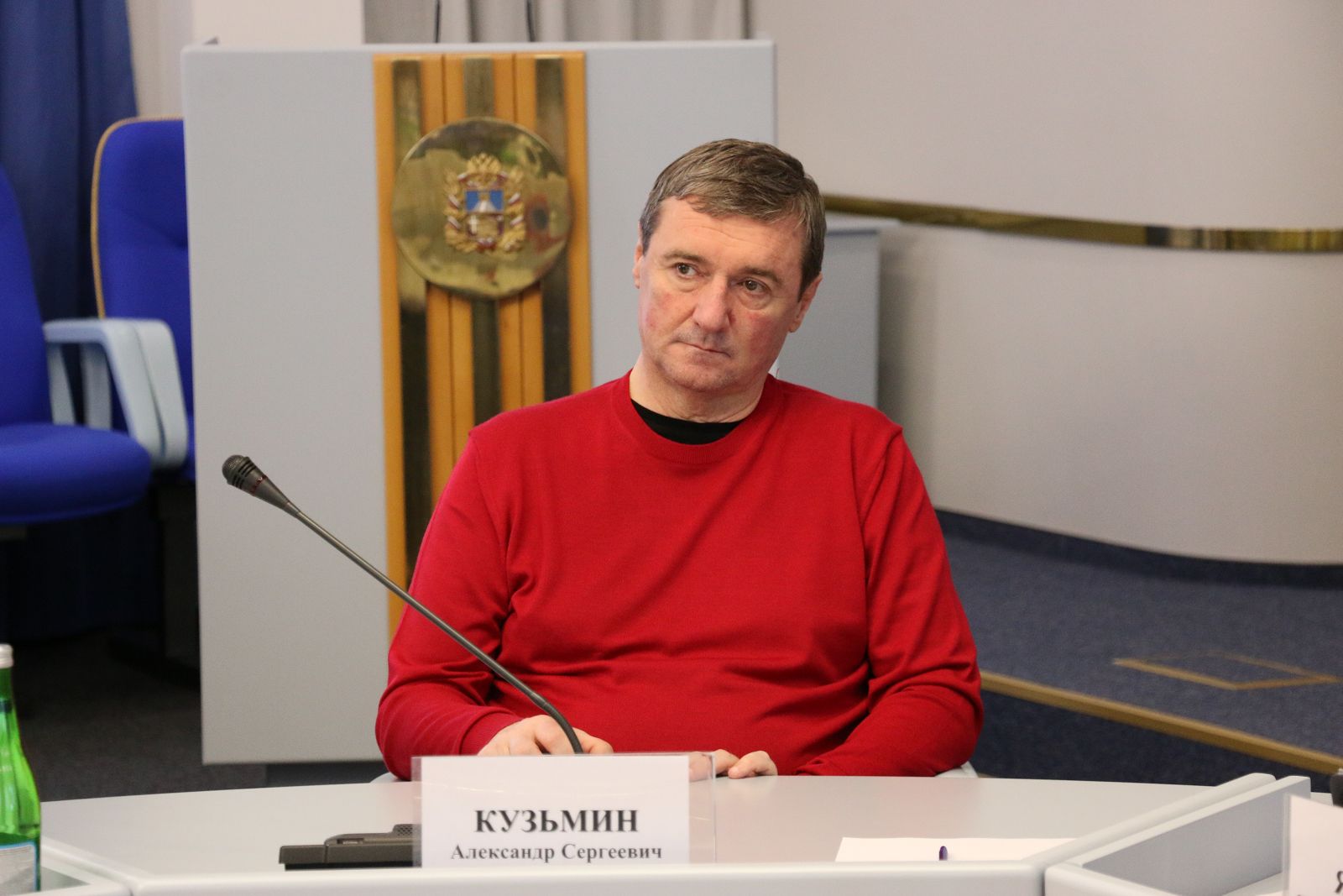 Совет непарламентских партий начал работу