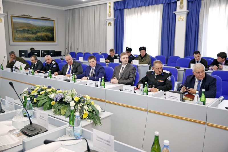 Проблемные вопросы предоставления земли в аренду казачьим обществам  обсудили депутаты