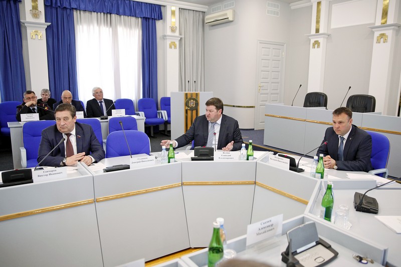 Депутаты намерены изменить ситуацию с получением полисов ОСАГО
