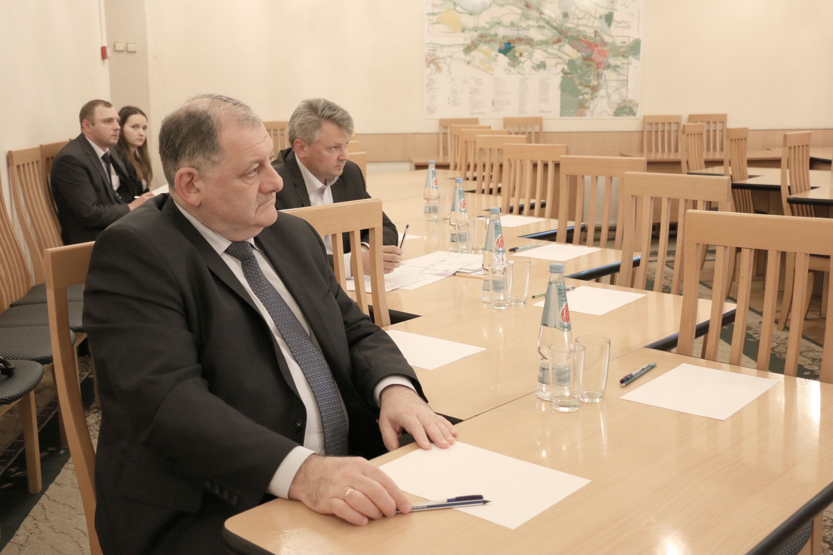 Ягубов: нужно внимательно отнестись ко всем, кто пострадал от паводков