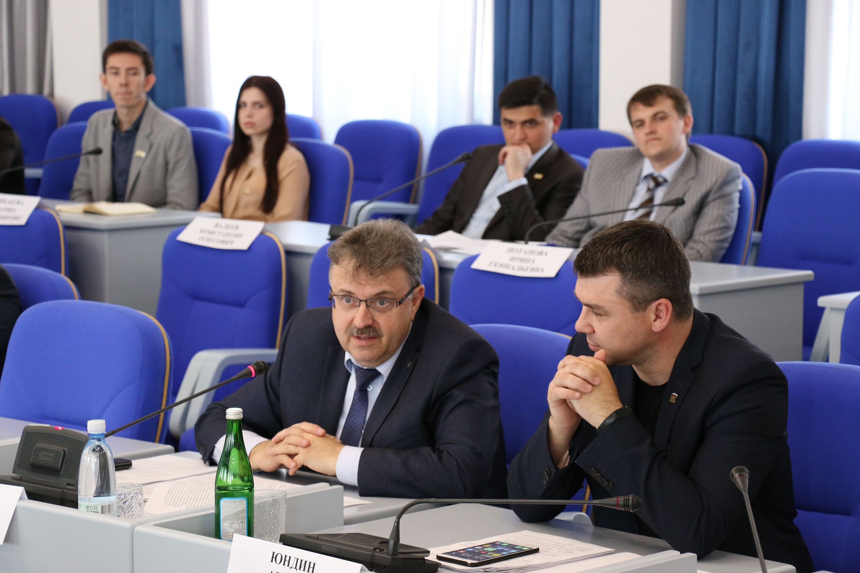 Первый законопроект Молодежного парламента рассмотрен профильным комитетом