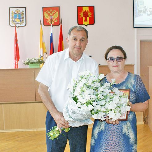 Жизнь охраняют от бед люди в белых халатах